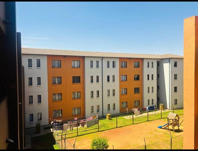 2 BEDROOM APARTMENT FOR SALE IN FLEURHOF
